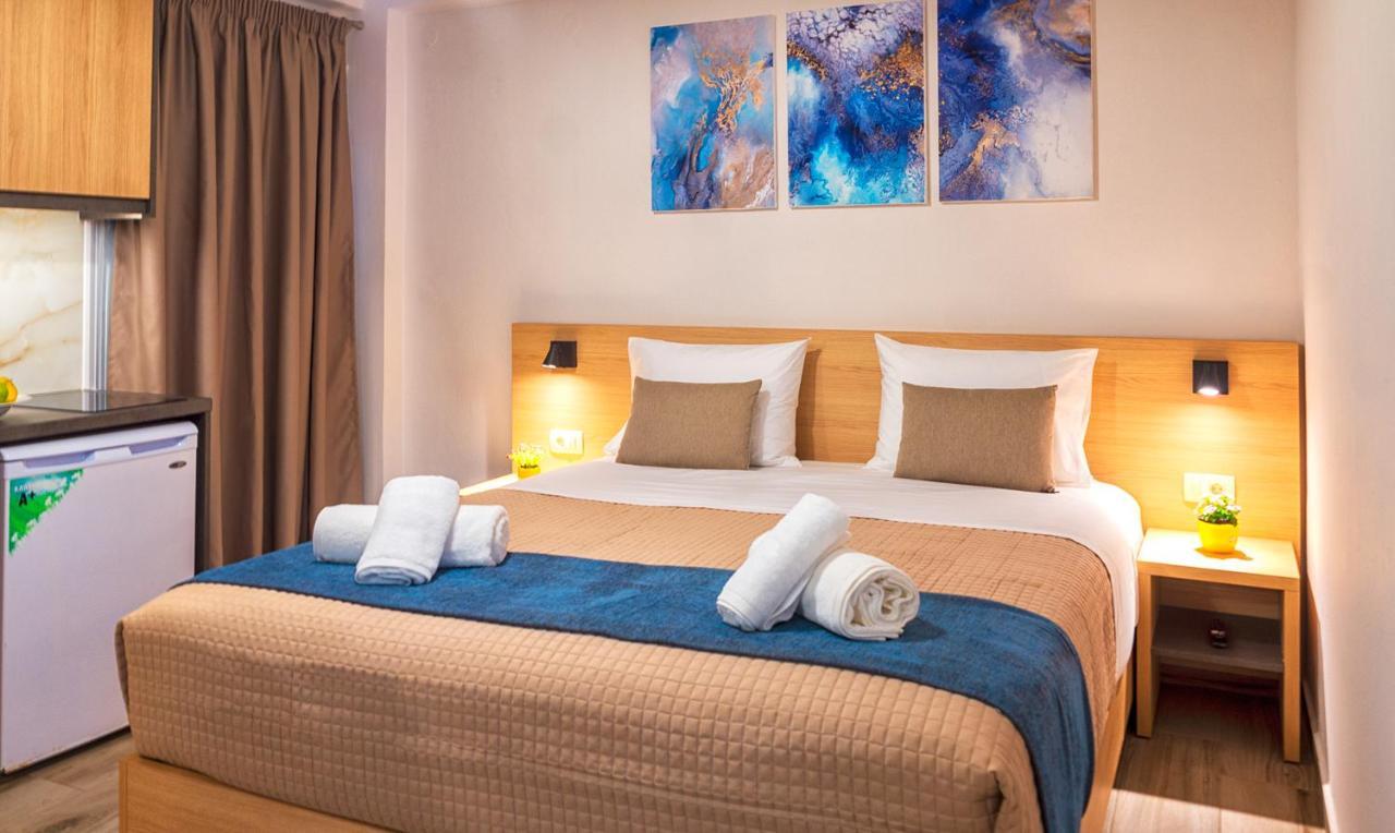 פליאוחורה Nicole Rooms מראה חיצוני תמונה